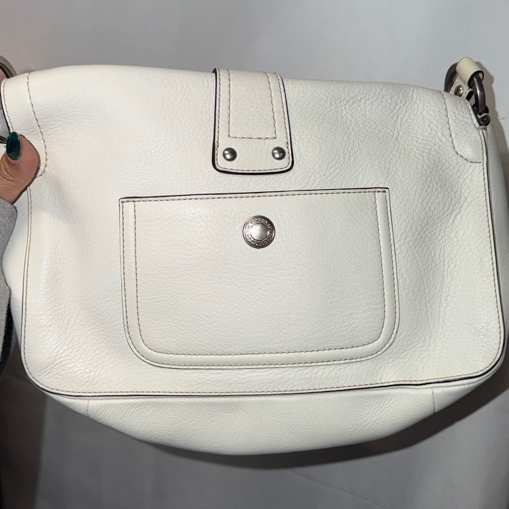 Coach White Leather‎ Shoulder Baguette Purse Silver Hardware - Picture 7 of 7